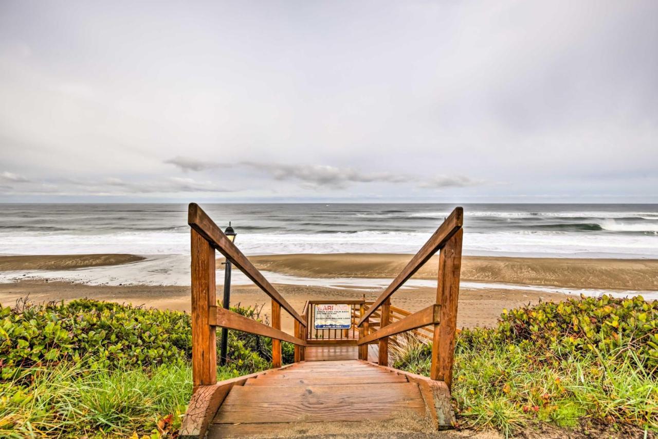 Comfortable Lincoln City Condo With Patio And Views! Eksteriør billede